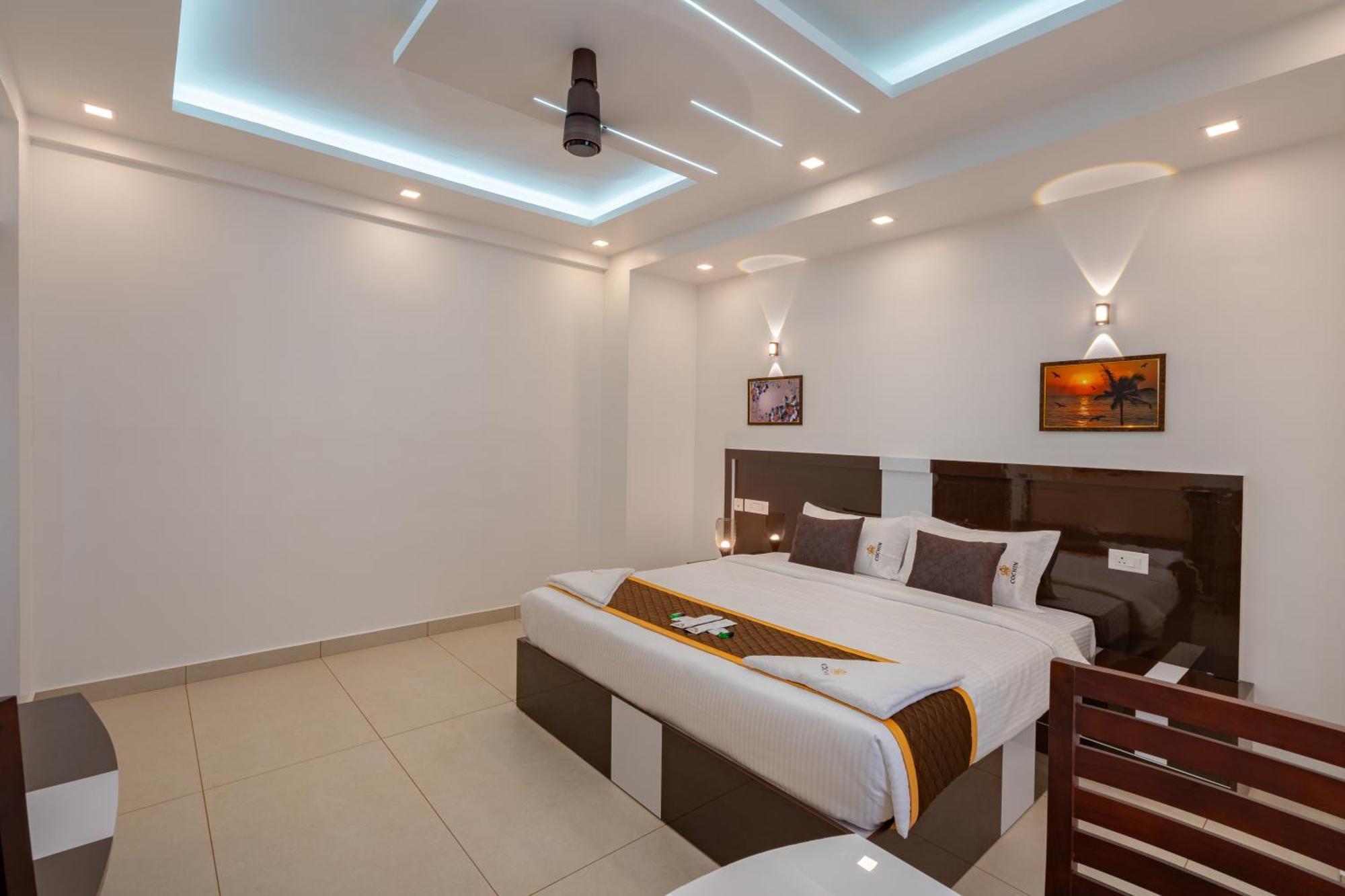 Cochin Airport Hotel Kochi Eksteriør billede