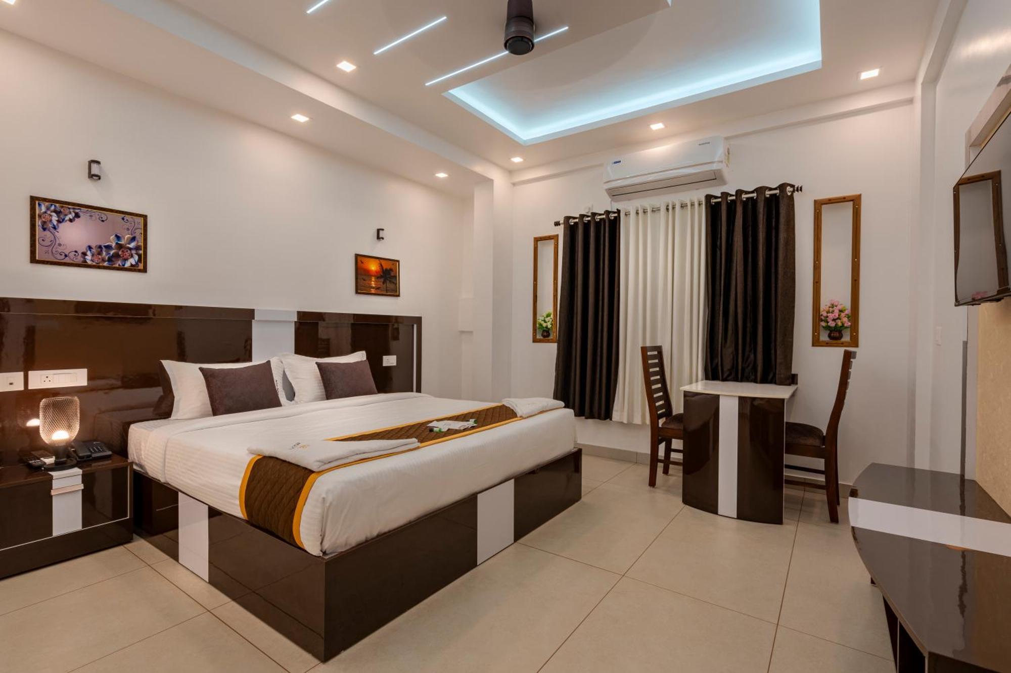 Cochin Airport Hotel Kochi Eksteriør billede